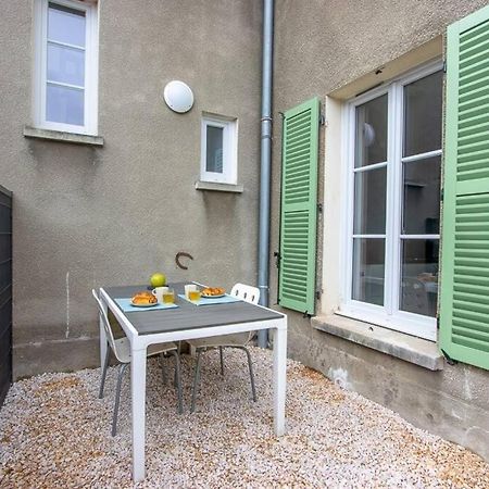 Appartement Avec Terrasse Et Parking, A Meaux Exterior foto